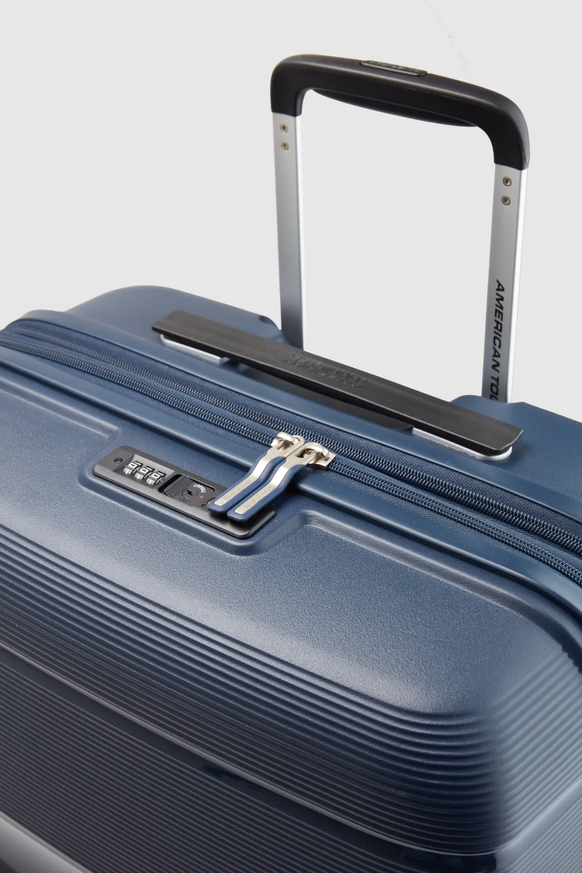 Linex 66cm Suitcase