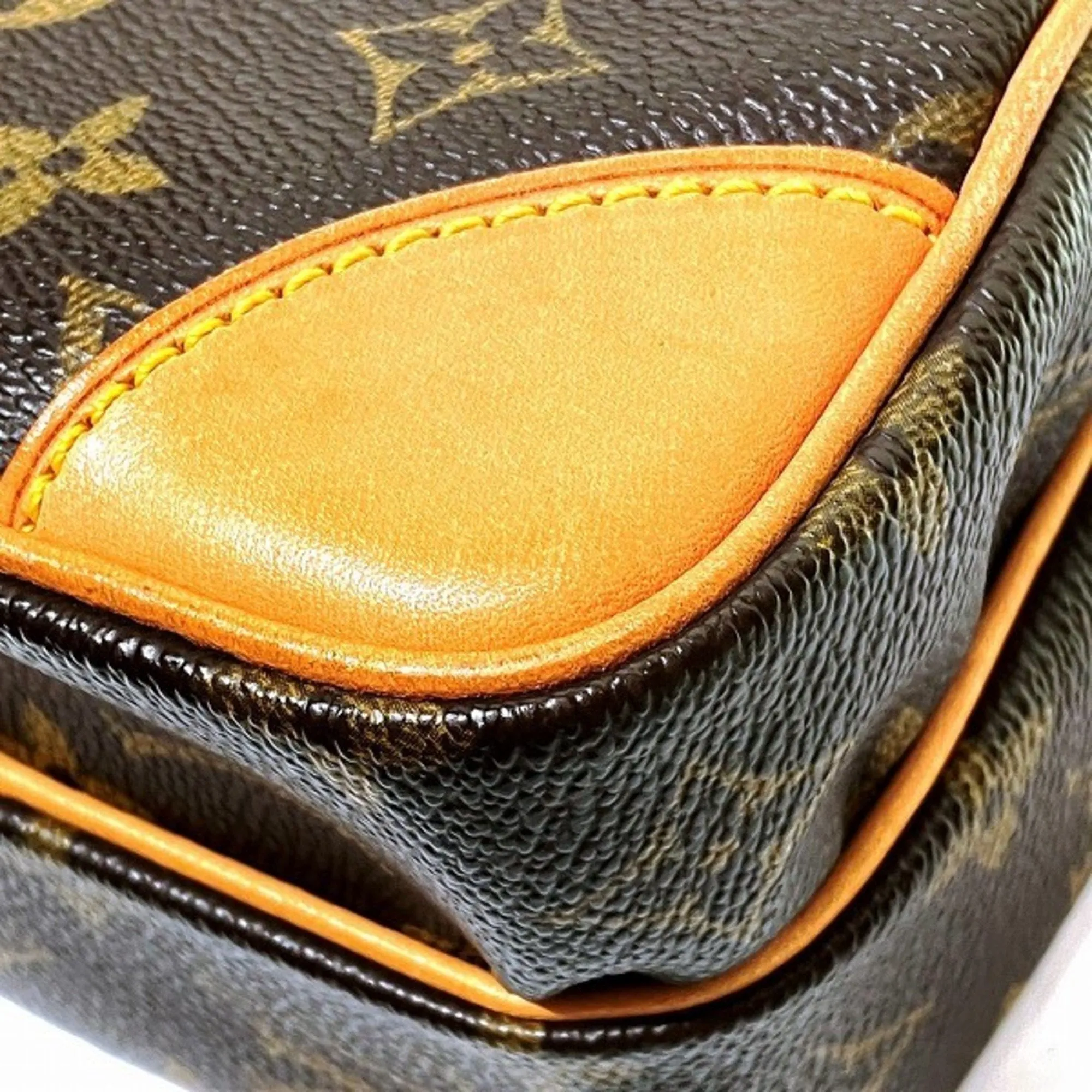 LOUIS VUITTON Amazon Shoulder Bag