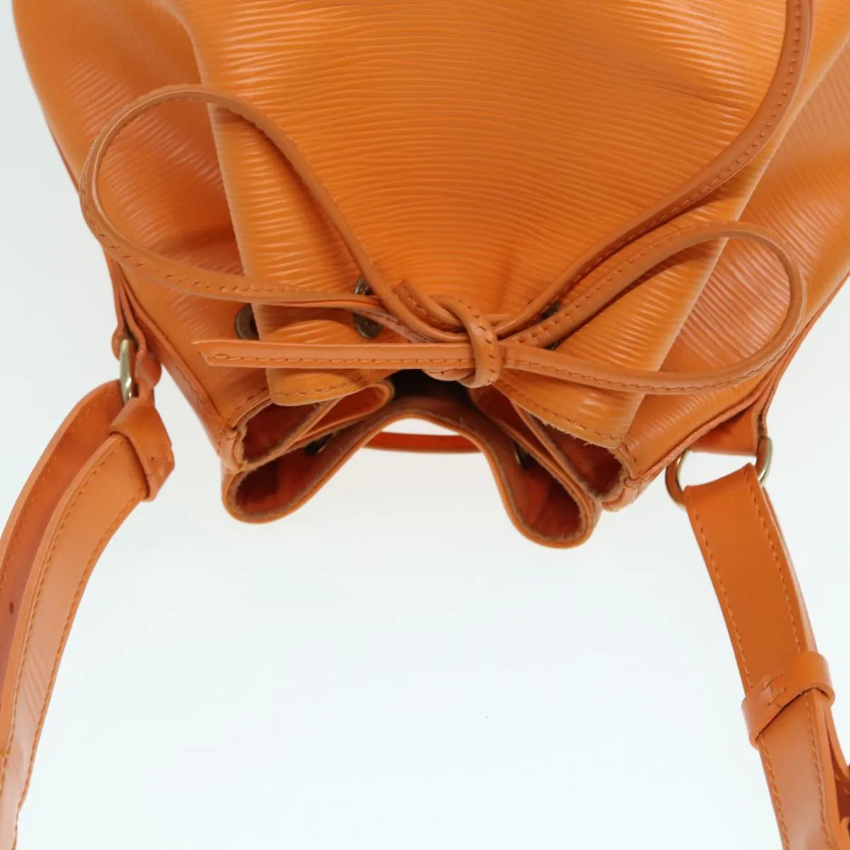 LOUIS VUITTON Epi Petit Noe Shoulder Bag Orange Mandarin M5901H LV Auth 87364