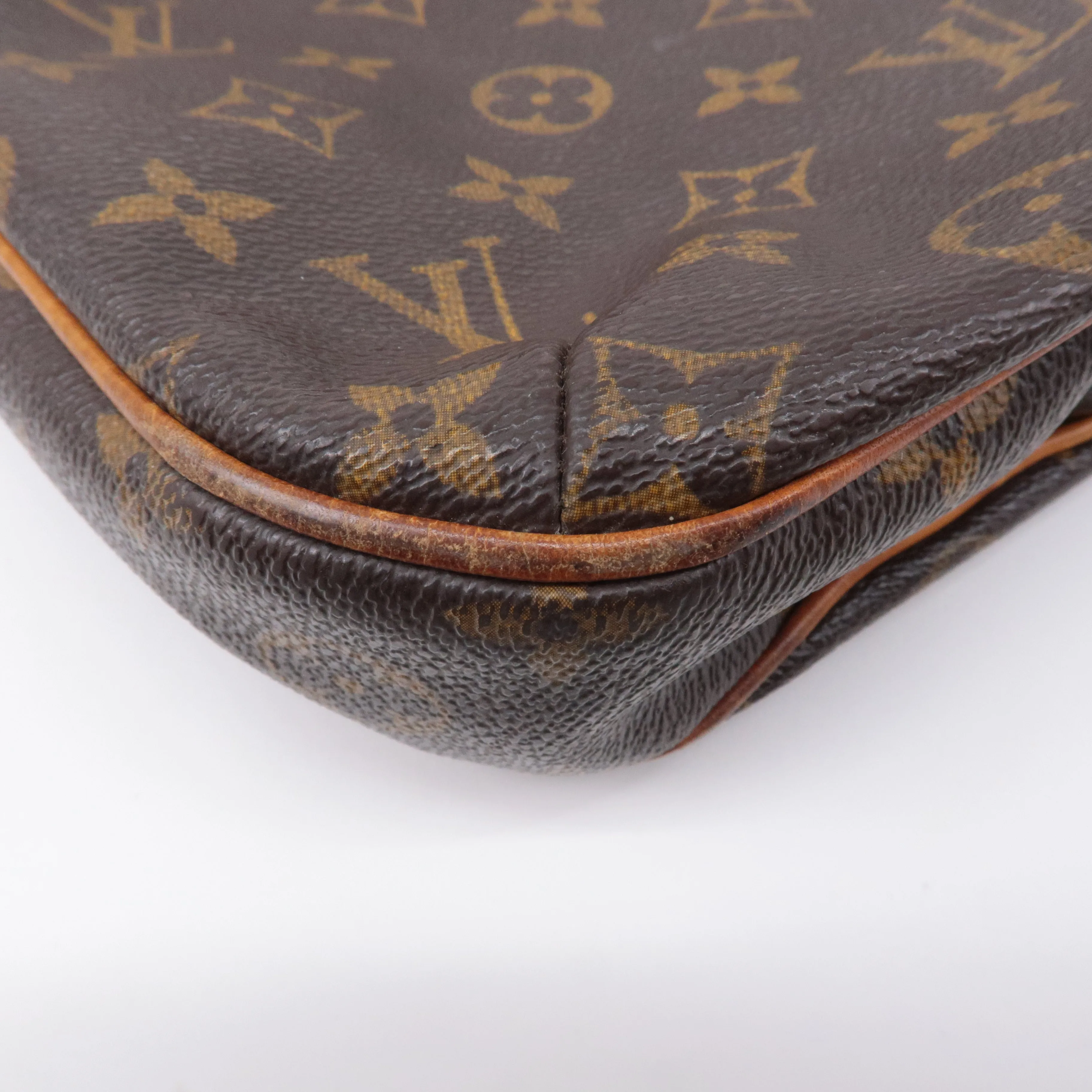 Louis Vuitton Monogram Odeon MM Crossbody Shoulder Bag M56389
