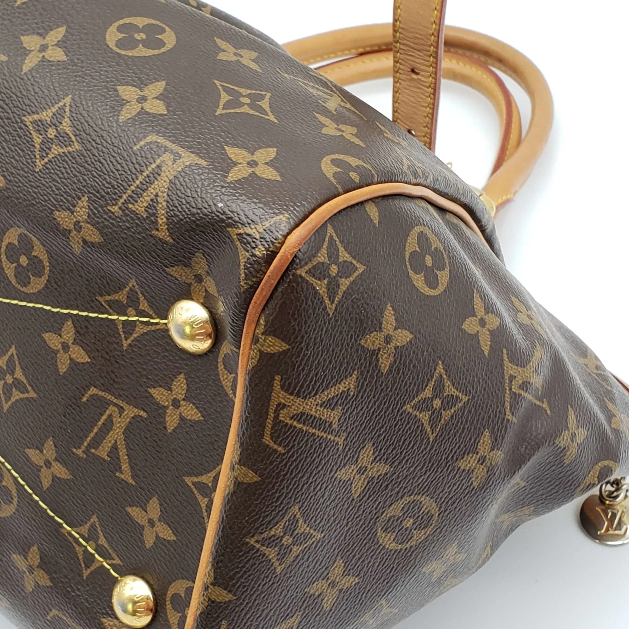 Louis Vuitton Monogram Tivoli GM Shoulder Bag