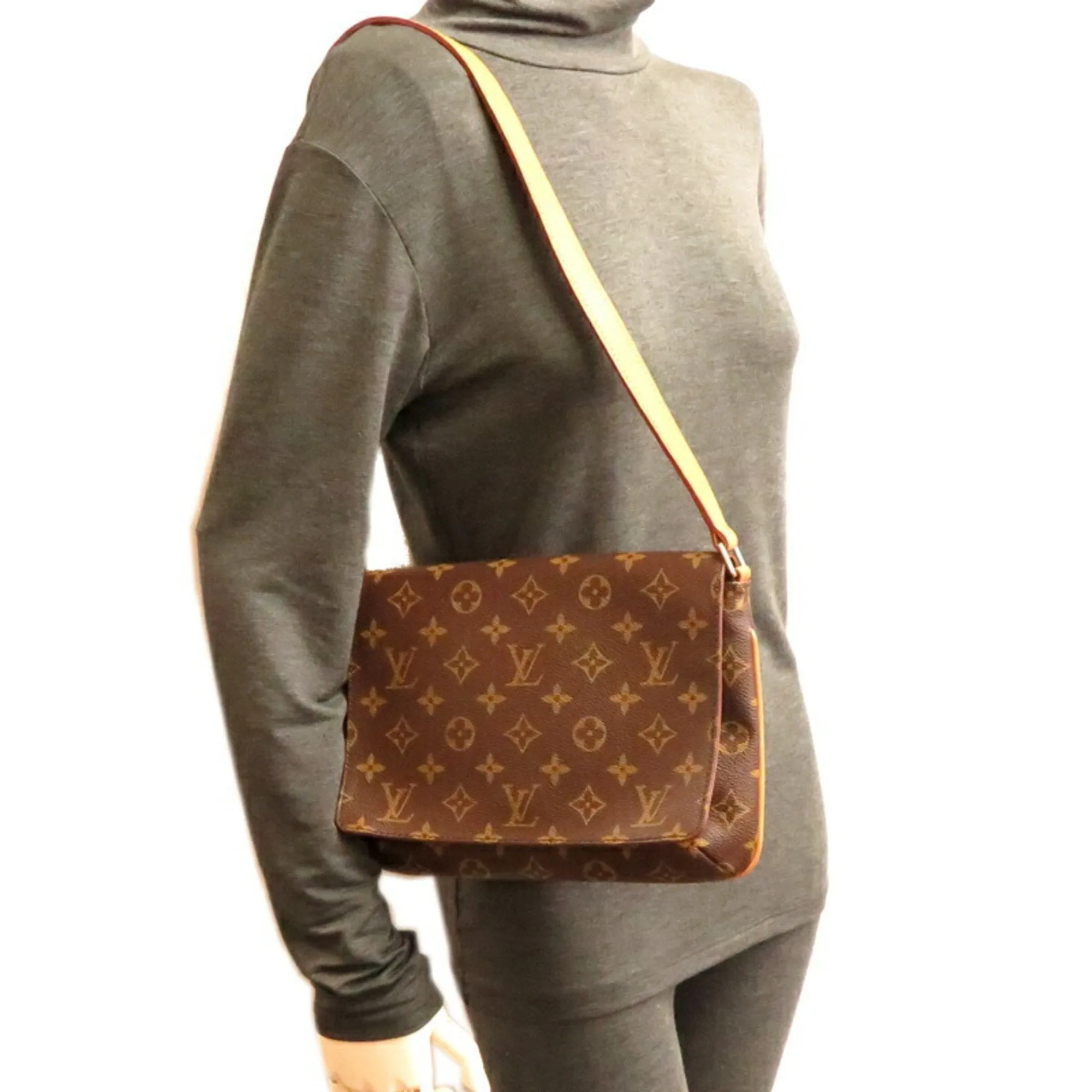 LOUIS VUITTON Musette Tango Shoulder Bag