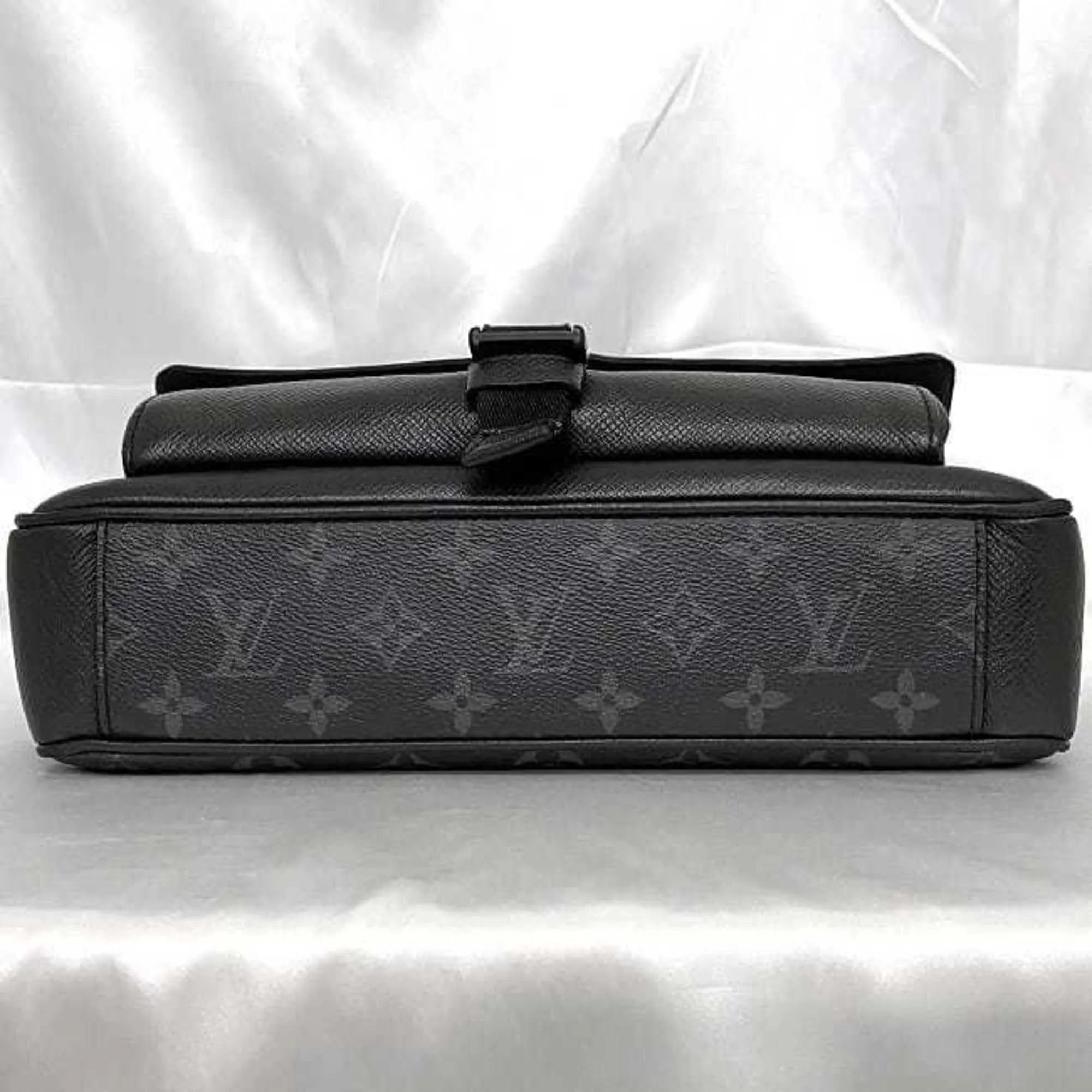 Louis Vuitton Taigarama   Monogram Eclipse Taigarama Shoulder Bag