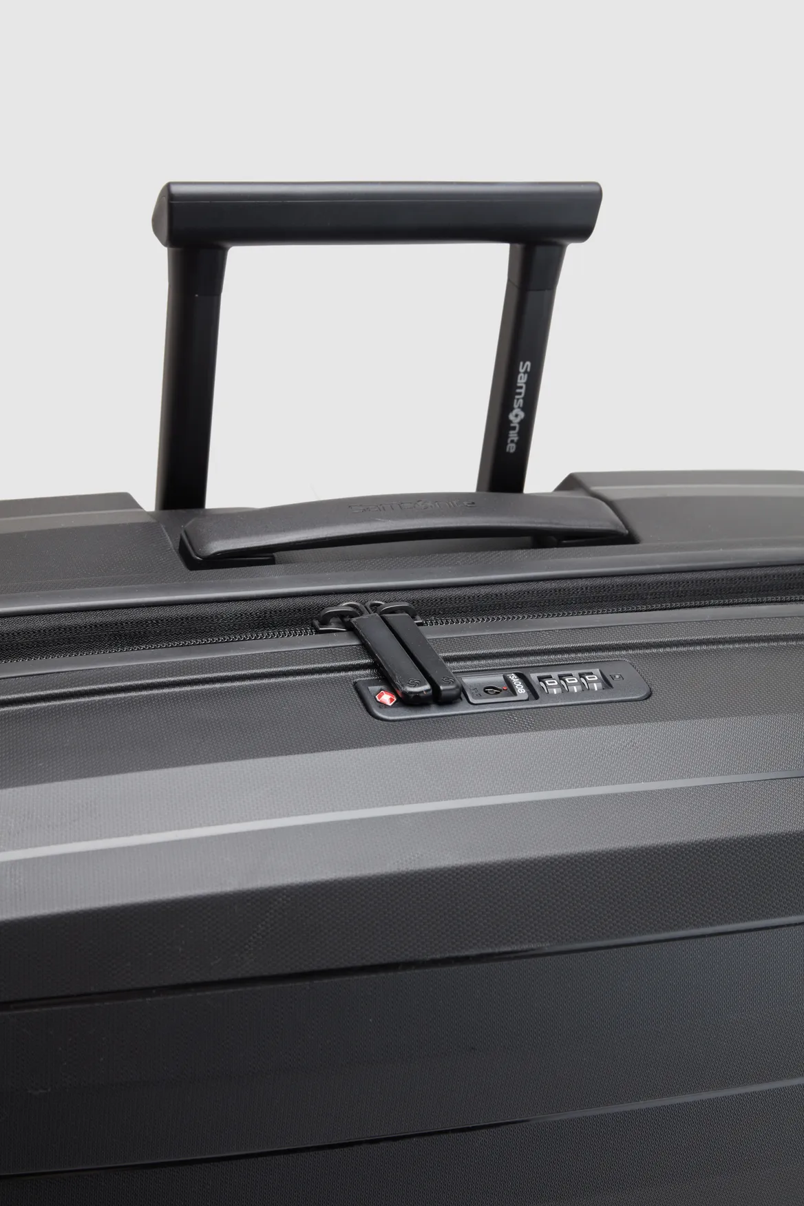 Octolite Neo 55cm Suitcase