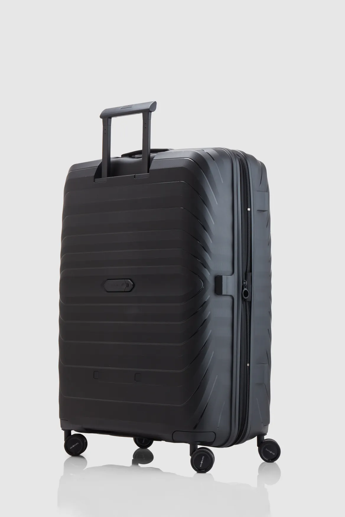 Octolite Neo 75cm Suitcase
