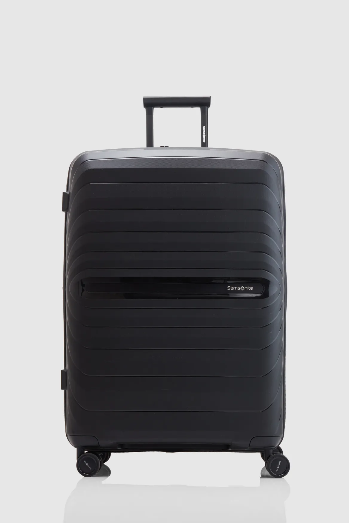 Octolite Neo 75cm Suitcase