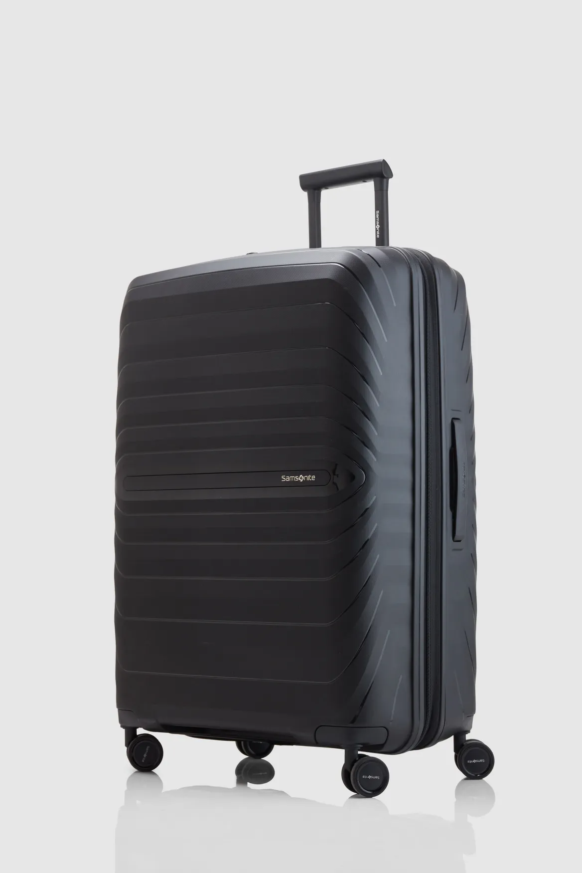 Octolite Neo 75cm Suitcase