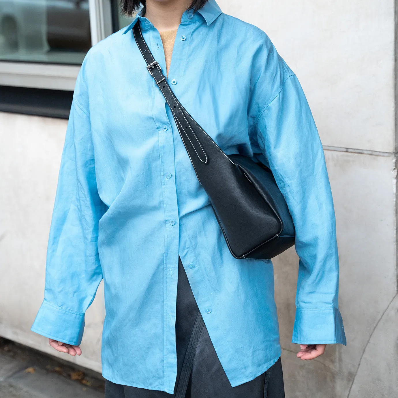 Petrichor Pockets Shoulder Bag - Light Grey