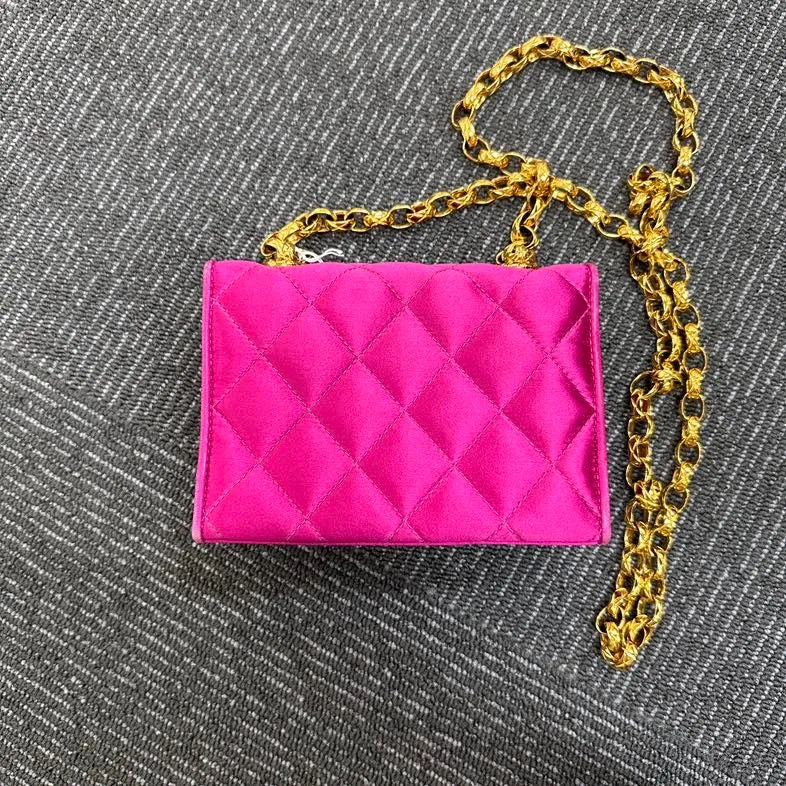 Pre-loved Chanel Camellia Pink Quilted Shoulder Bag