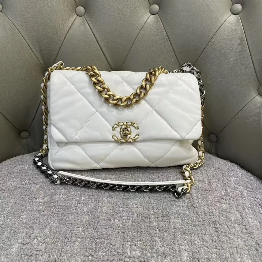 Preloved Chanel 19 White Shoulder Bag with Microchips