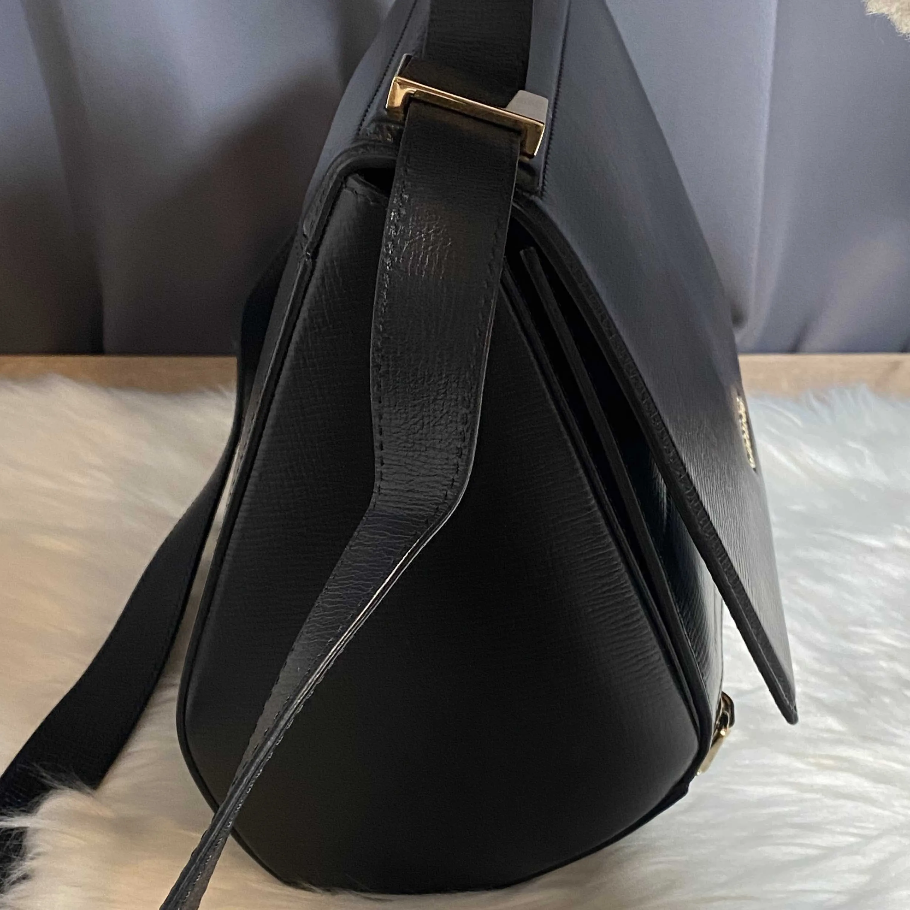 Preloved Givenchy Antigona Black Leather Shoulder Bag