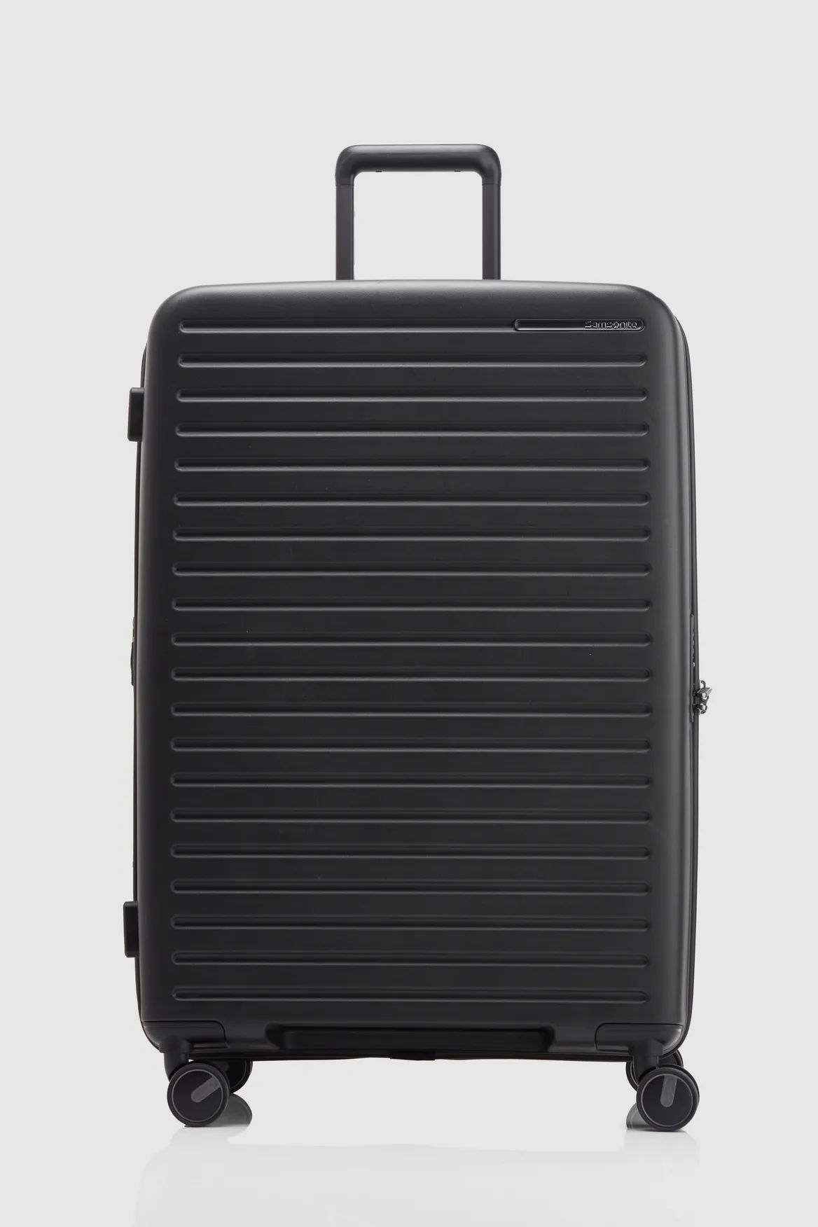 Restackd 75cm Suitcase