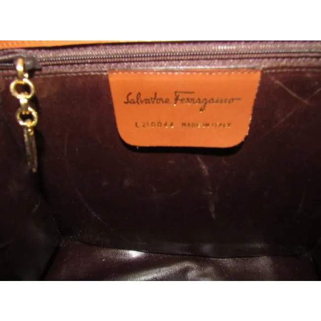 Salvatore Ferragamo Shoulder Clutch Two Way Envelope Style Or Caramel Brown Leather Cross Body Bag