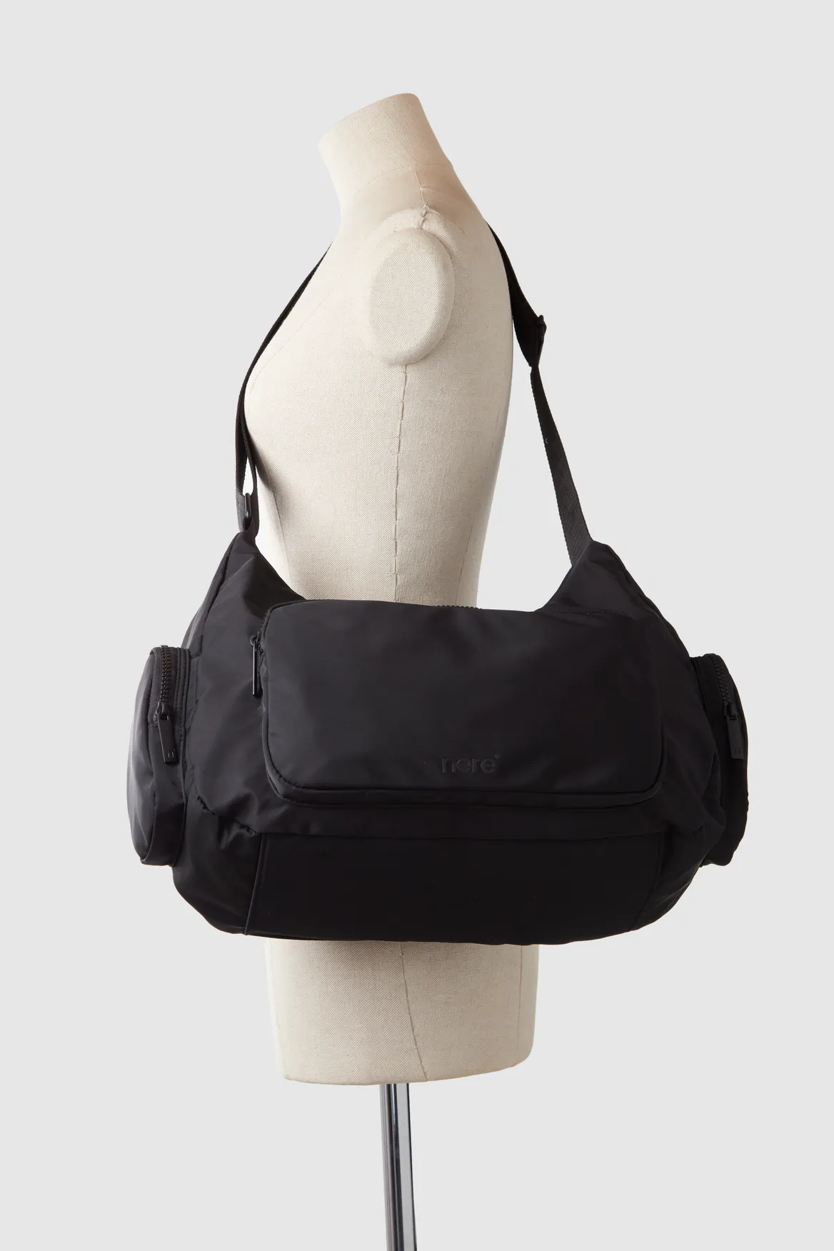 Seeker Multi Pocket Crossbody Bag