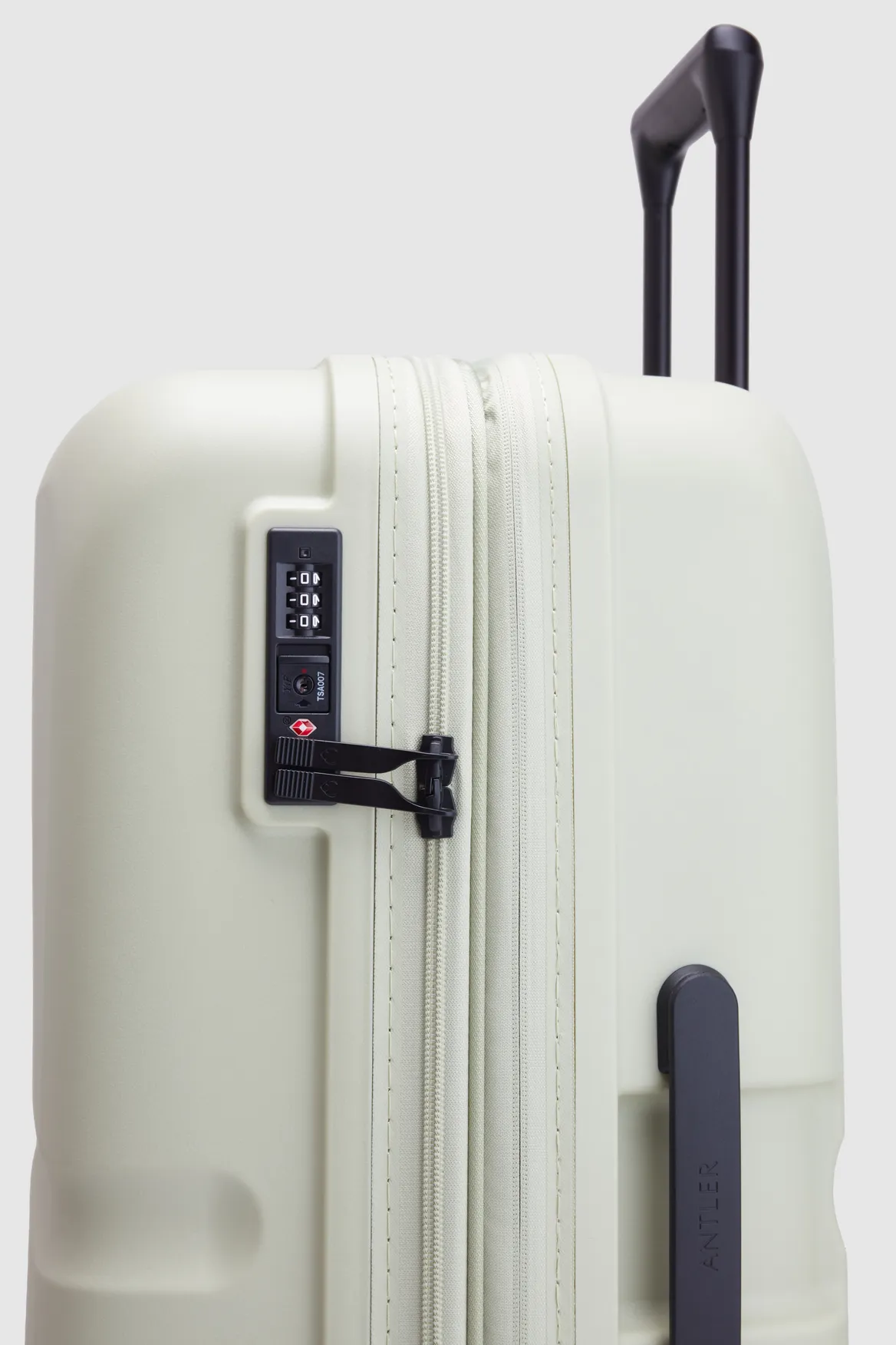 Single Stripe 55cm Suitcase