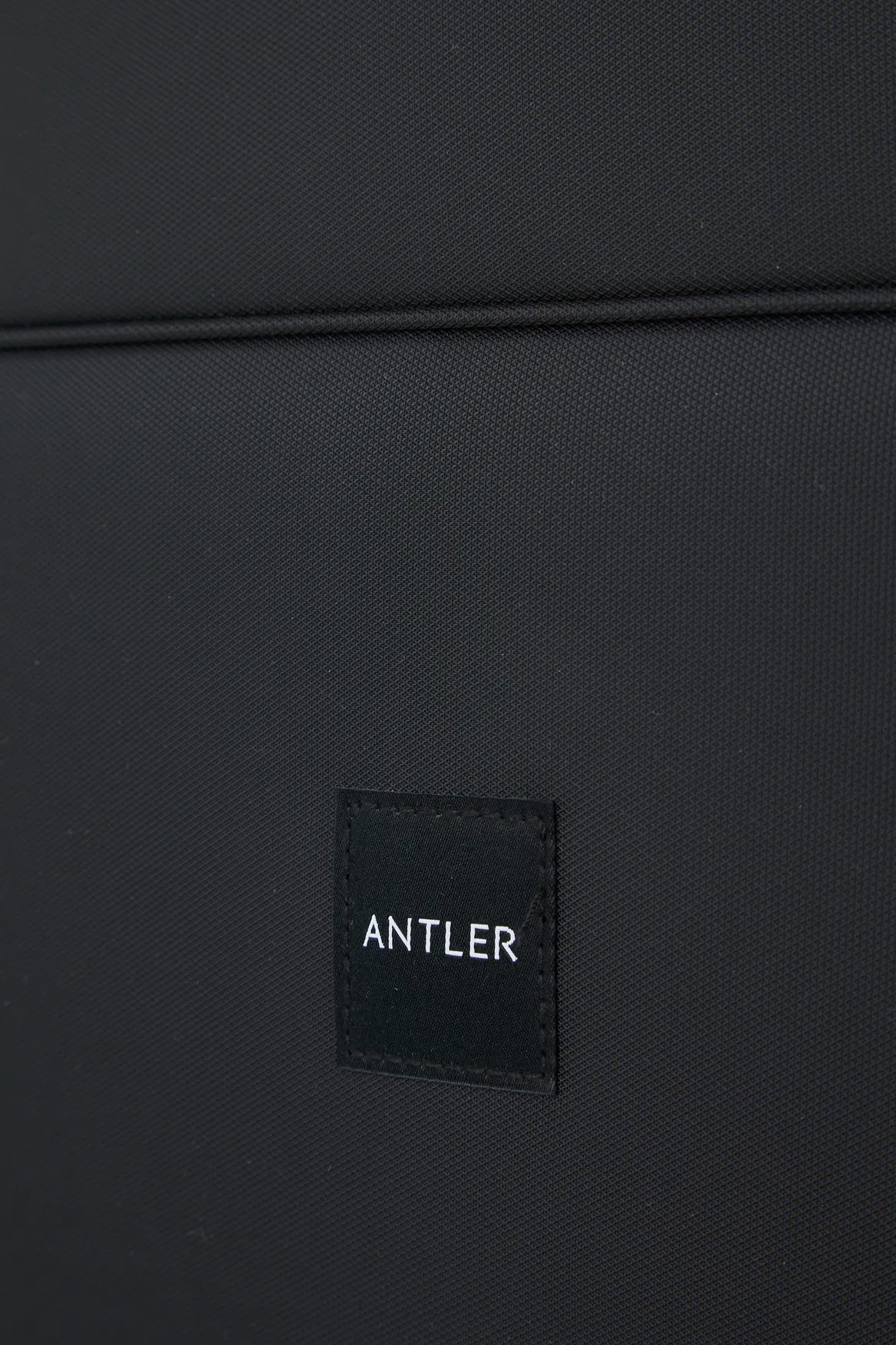 Soft Stripe 71cm Suitcase