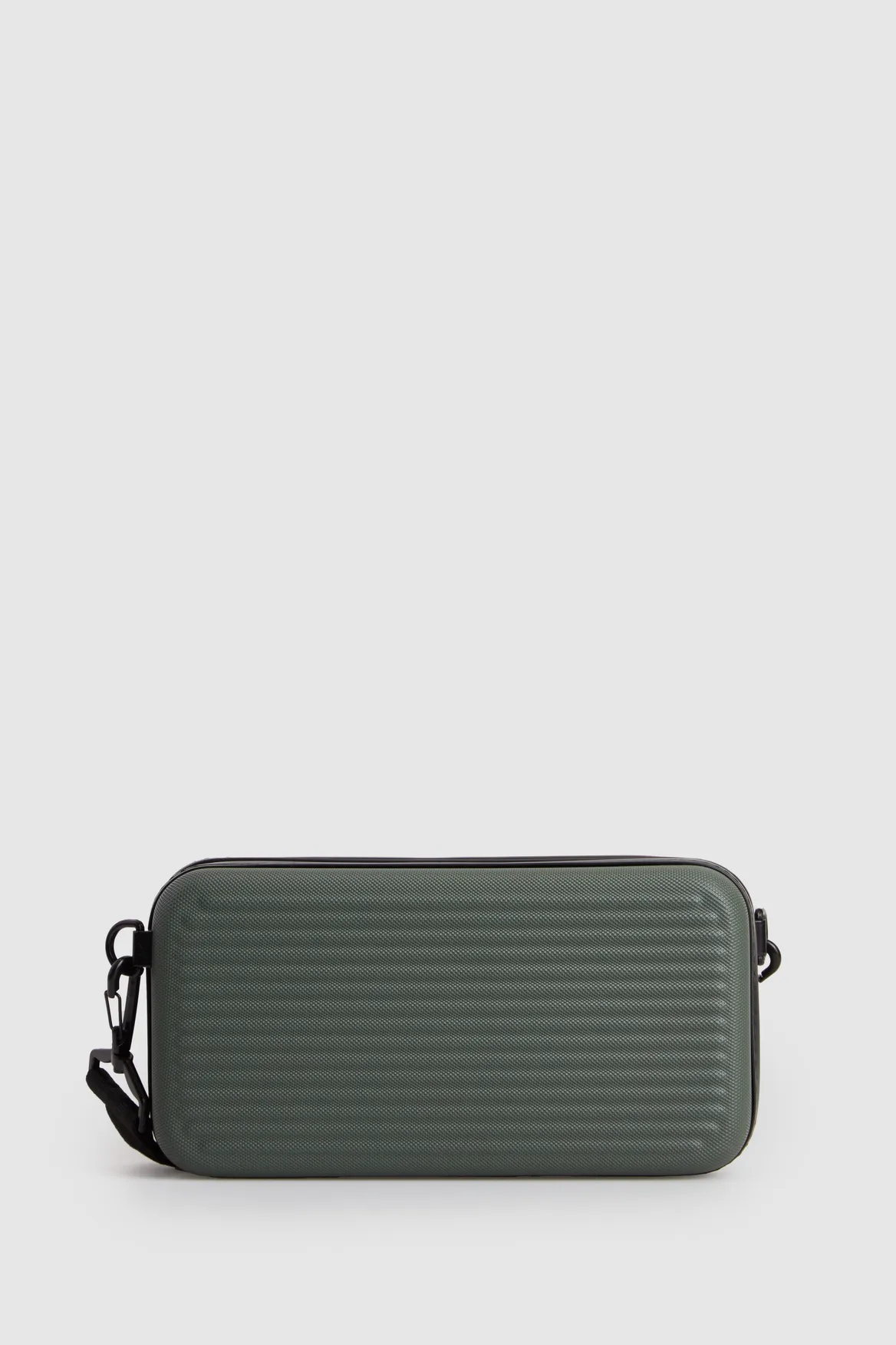 Stori Travel Organiser