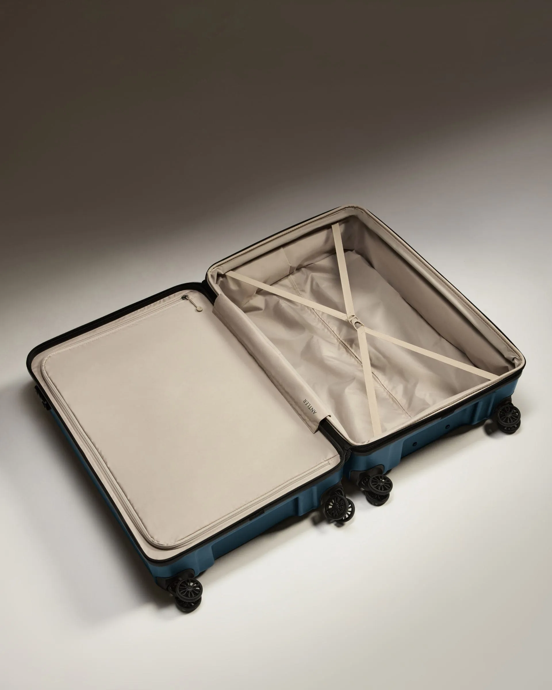 Suitcase Set in Mid Blue - Logo