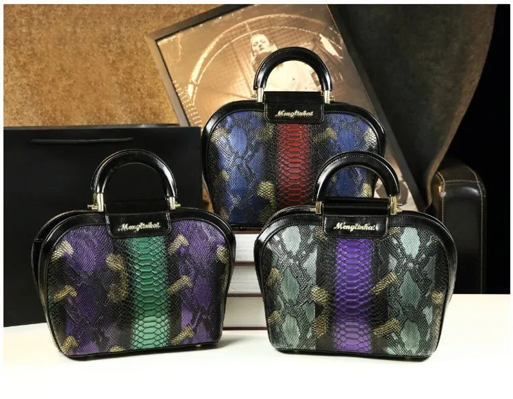 THE LUXURY BUCKET BAG