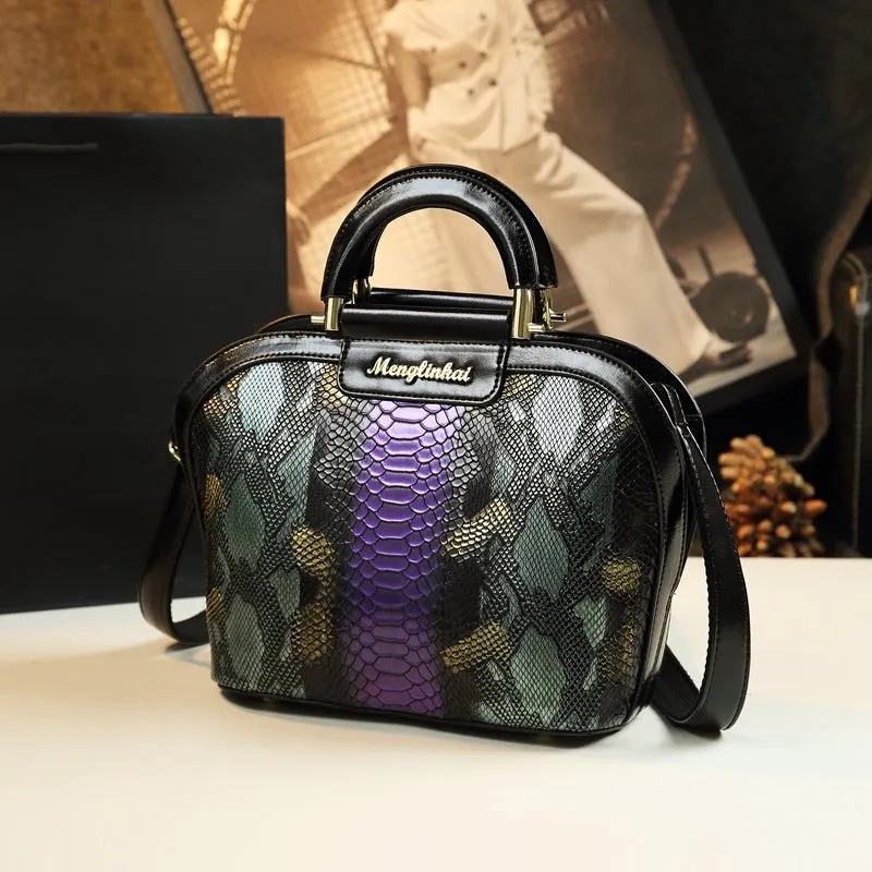 THE LUXURY BUCKET BAG