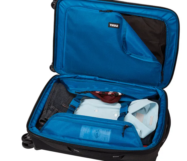Thule Crossover 2 Carry-On Spinner