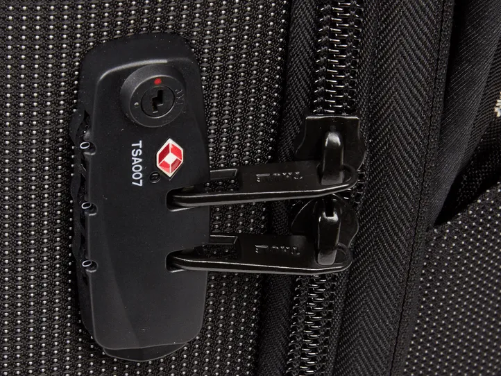 Thule Crossover 2 Carry-On Spinner