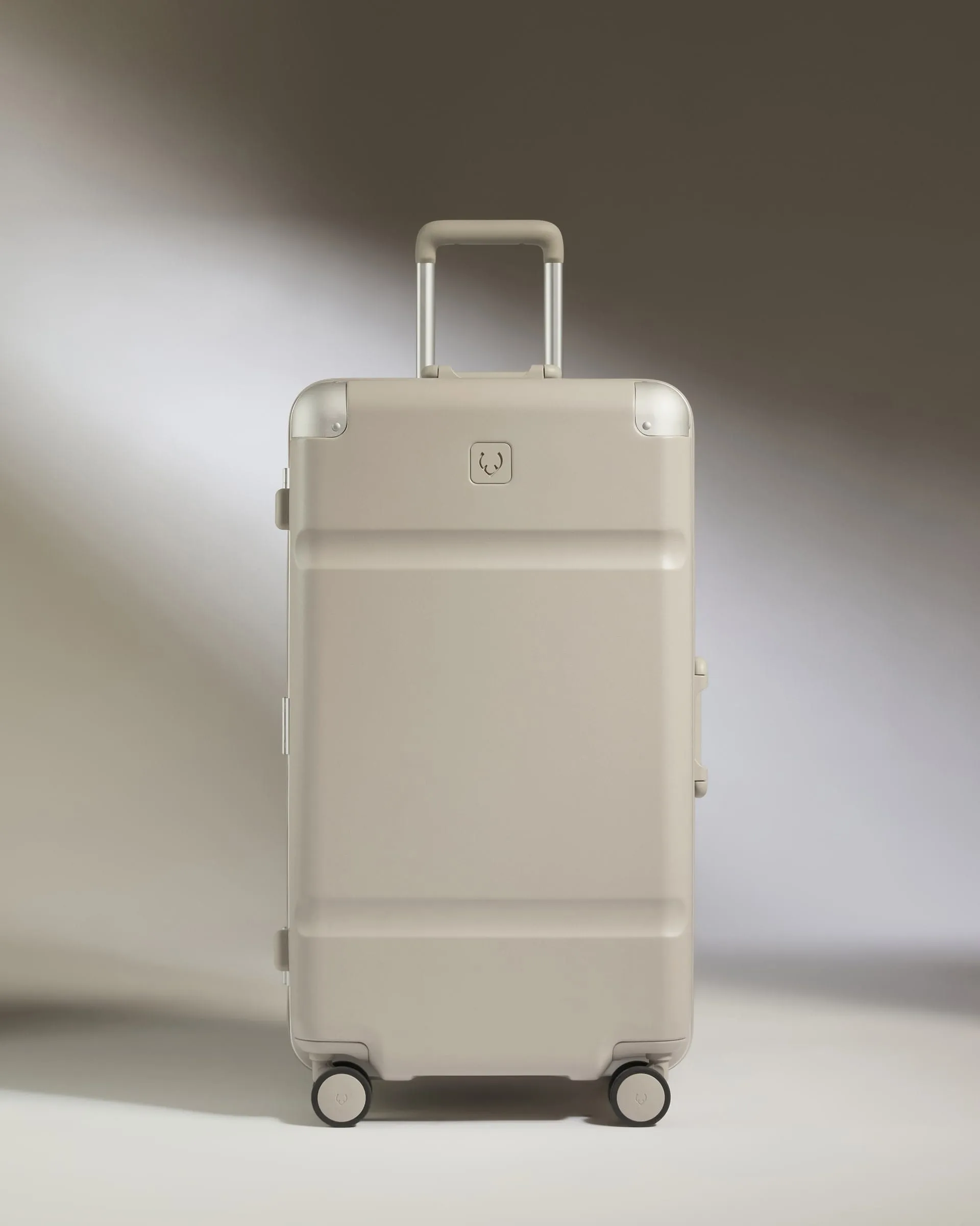 Trunk Suitcase in Sandstone - Heritage Stripe