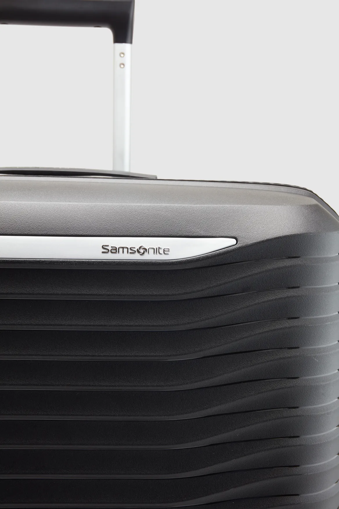 Upscape Check-In 75cm Suitcase