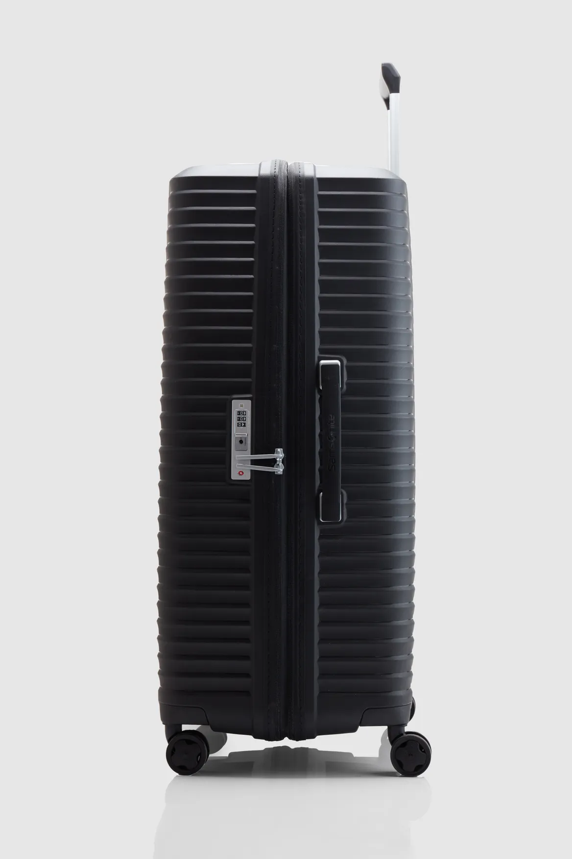 Upscape Check-In 81cm Suitcase