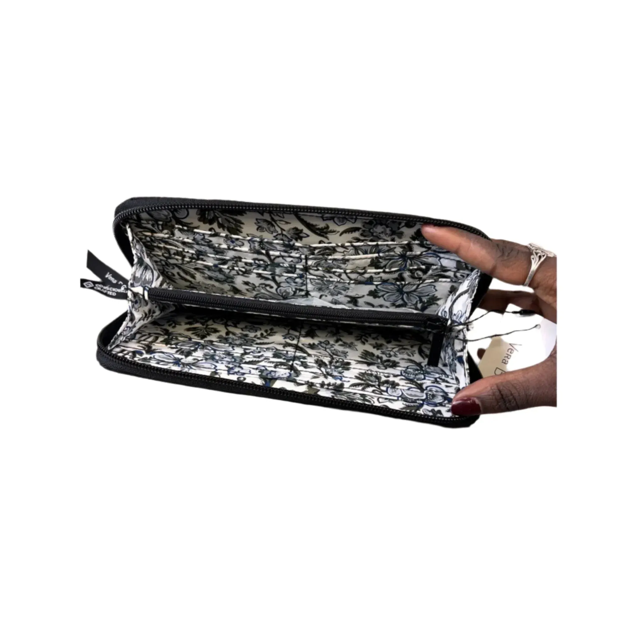 Wallet By Vera Bradley, Size: Medium