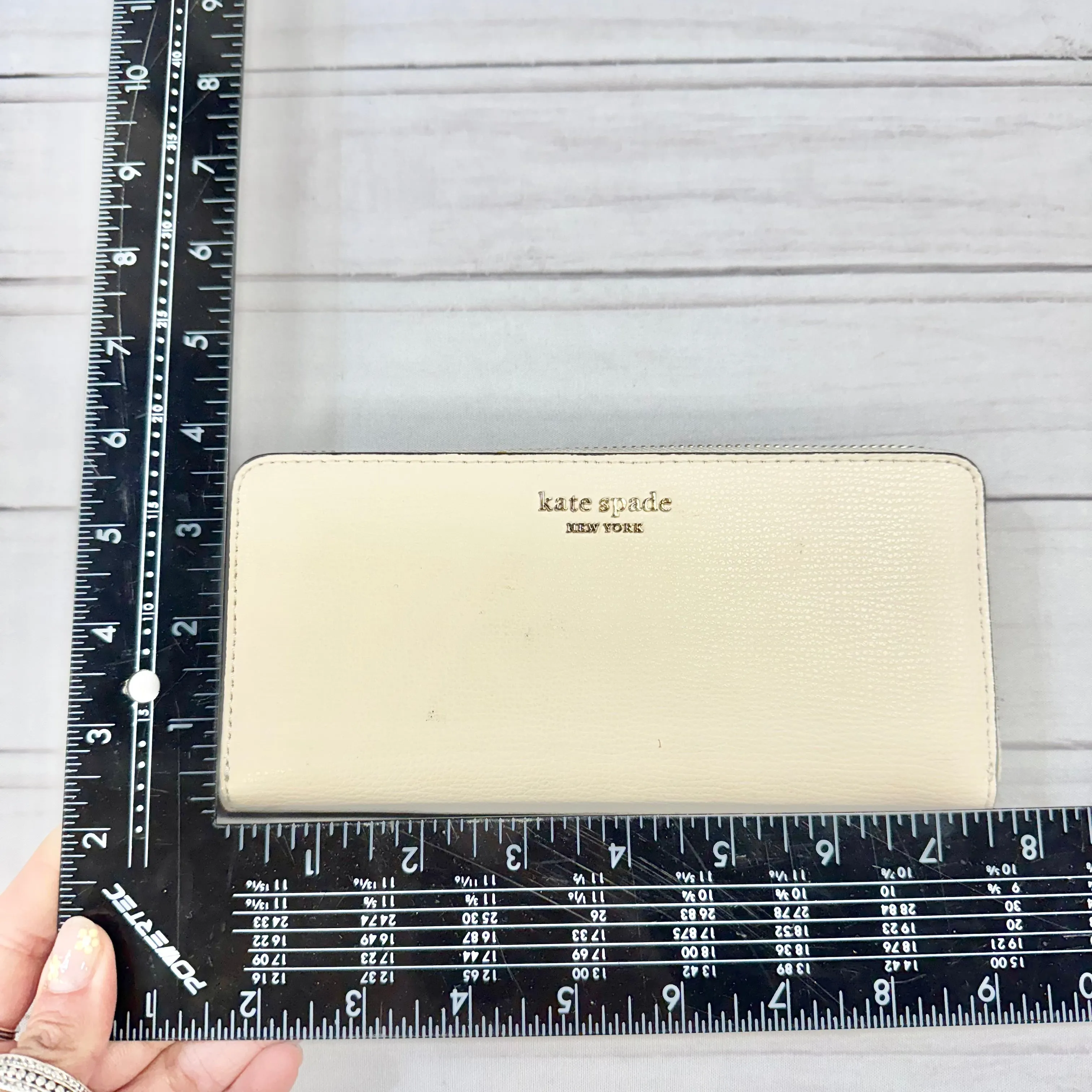 Wallet Designer By Kate Spade, Size: Medium