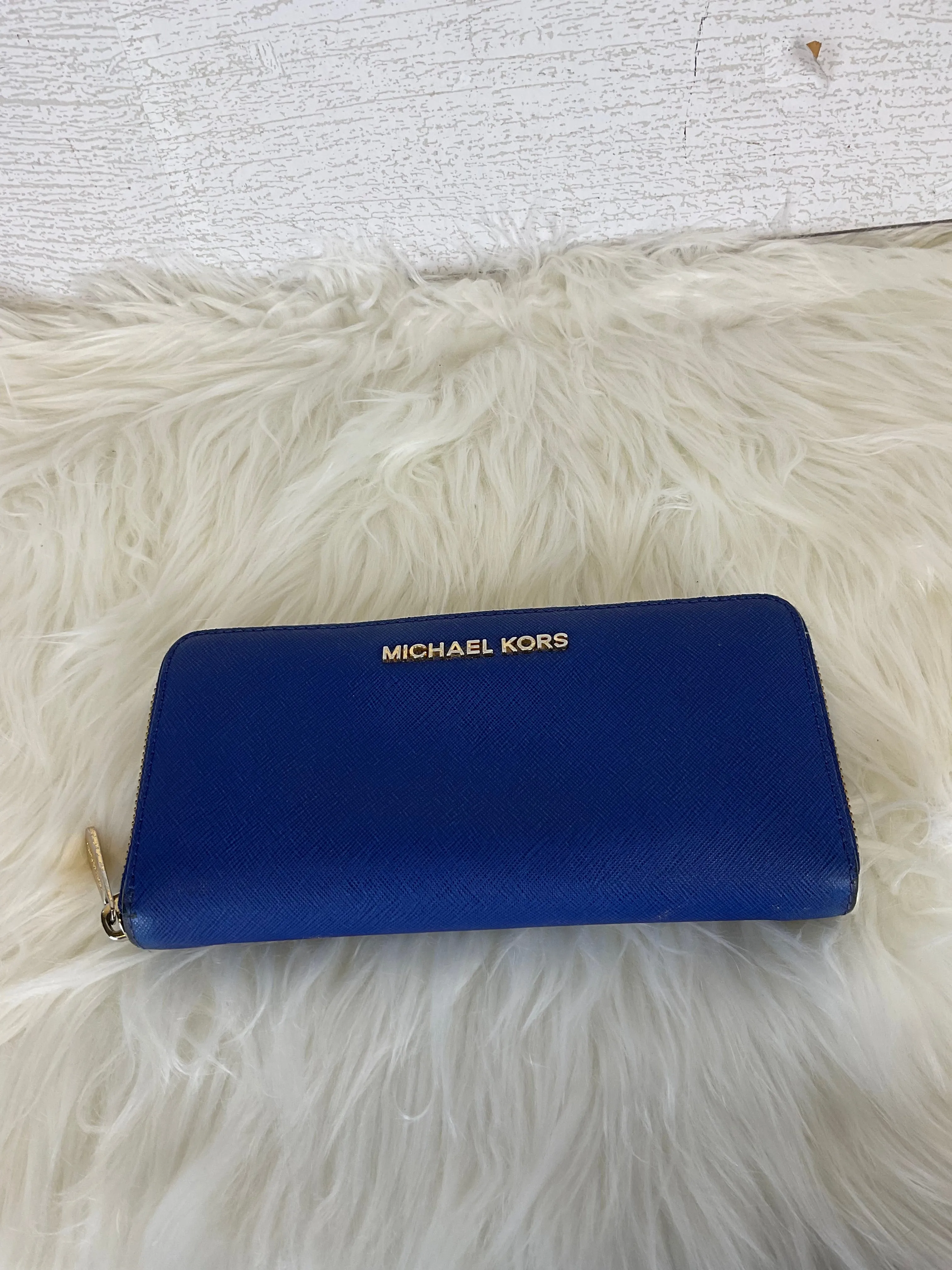 Wallet Designer By Michael Kors  Size: Large