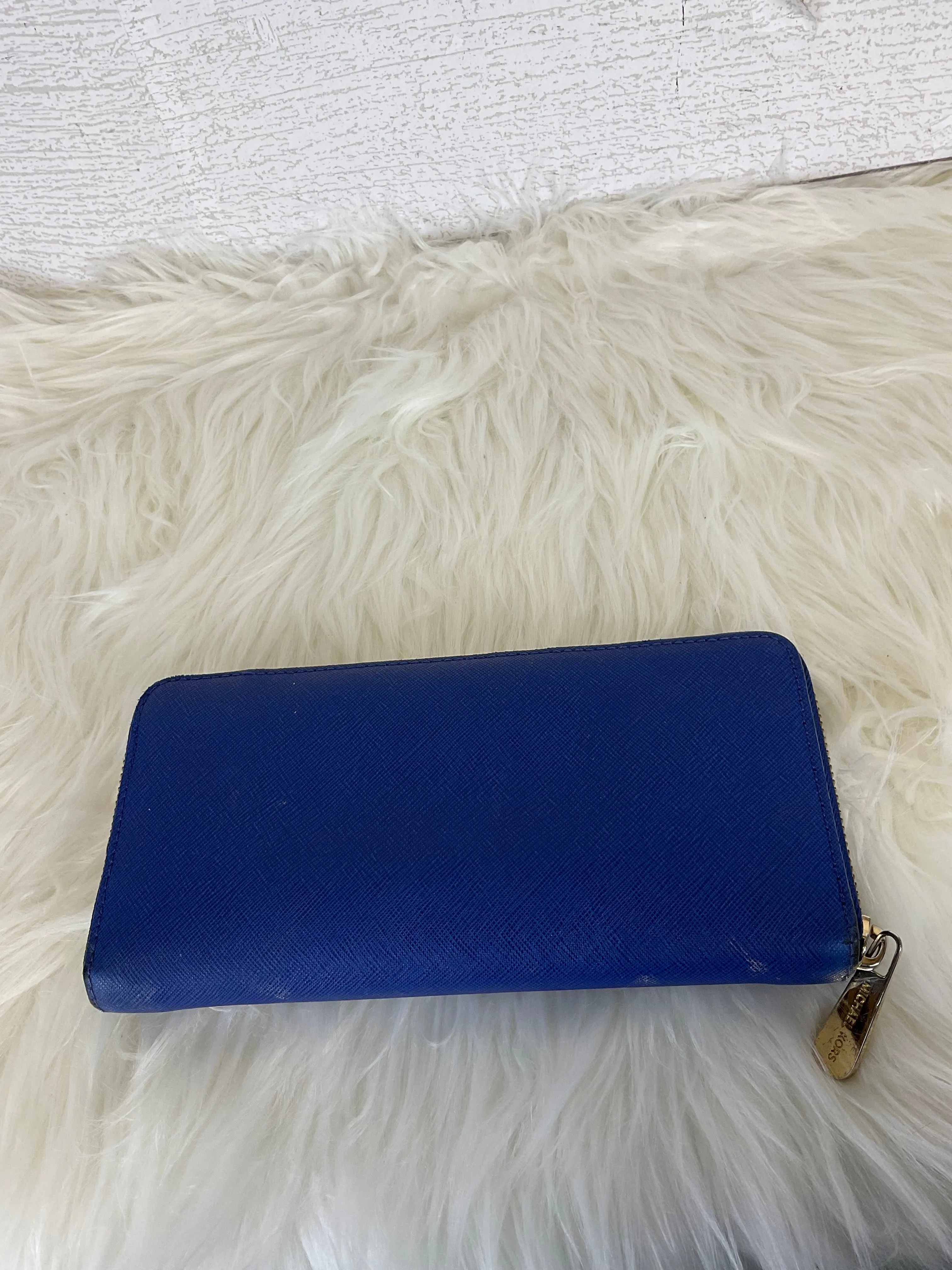 Wallet Designer By Michael Kors  Size: Large
