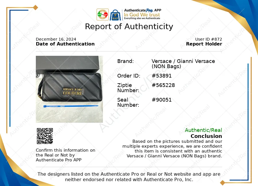 Wallet Designer By Versace, Size: Large
